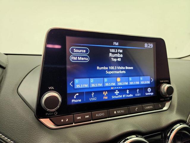Photo of 2023 Silver Nissan Sentra