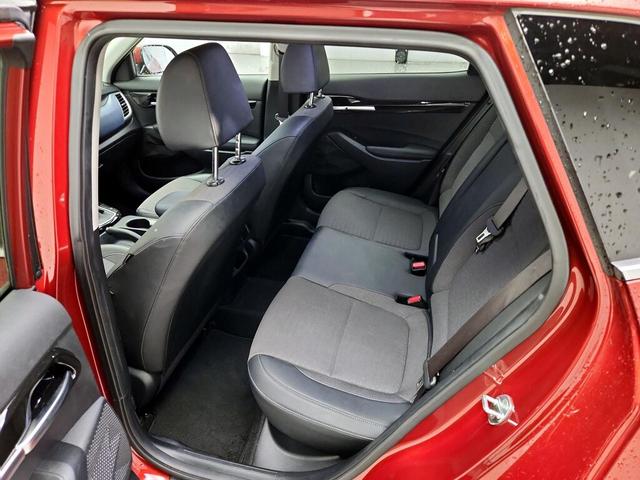 Photo of 2022 Brown Kia Seltos