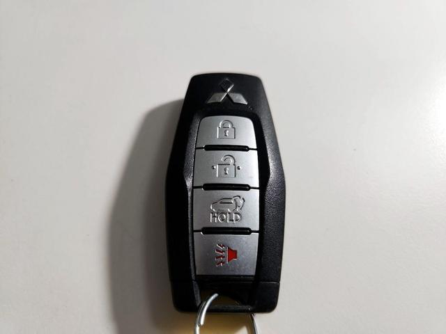 Photo of 2022 Black Mitsubishi Outlander