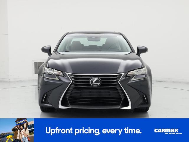 Photo of 2017 Gray Lexus GS 200t