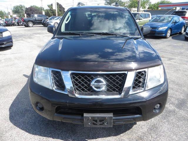 Photo of 2009 Black Nissan Pathfinder