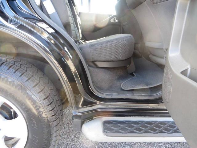 Photo of 2009 Black Nissan Pathfinder