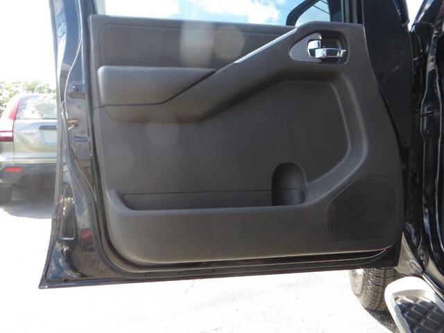 Photo of 2009 Black Nissan Pathfinder