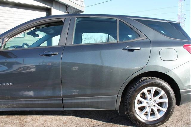 Photo of 2020 Nightfall Gray Metallic Chevrolet Equinox