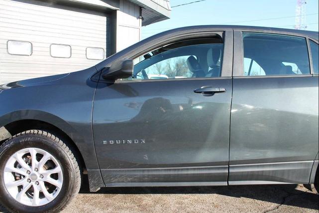 Photo of 2020 Nightfall Gray Metallic Chevrolet Equinox