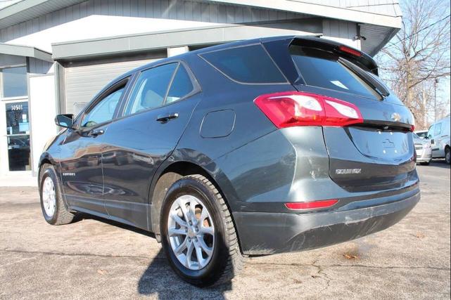 Photo of 2020 Nightfall Gray Metallic Chevrolet Equinox