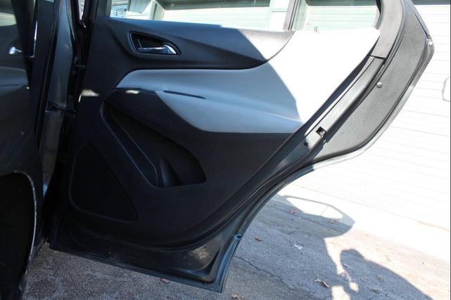 Photo of 2020 Nightfall Gray Metallic Chevrolet Equinox