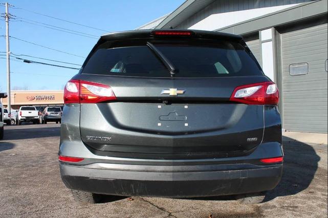 Photo of 2020 Nightfall Gray Metallic Chevrolet Equinox