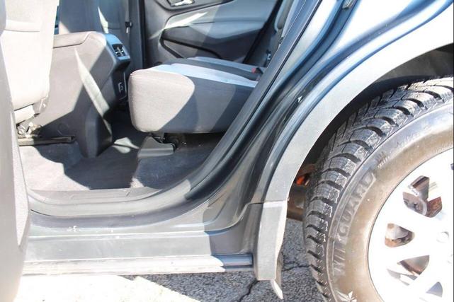 Photo of 2020 Nightfall Gray Metallic Chevrolet Equinox