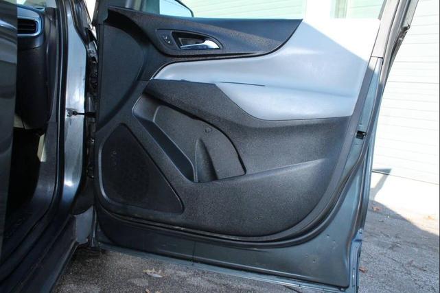 Photo of 2020 Nightfall Gray Metallic Chevrolet Equinox