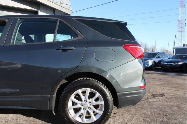 Photo of 2020 Nightfall Gray Metallic Chevrolet Equinox