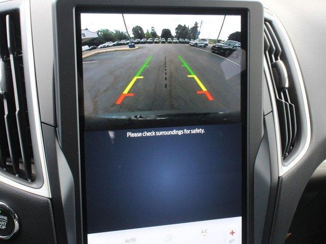 Photo of 2024 Agate Black Metallic Ford Edge