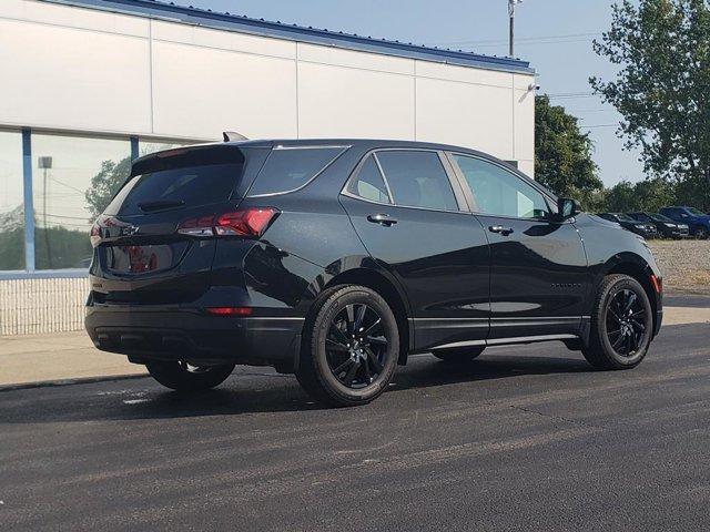 Photo of 2024 Mosaic Black Metallic Chevrolet Equinox