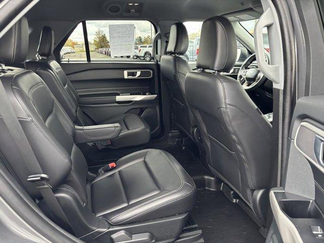 Photo of 2023 Carbonized Gray Ford Explorer