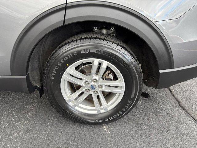 Photo of 2023 Carbonized Gray Ford Explorer