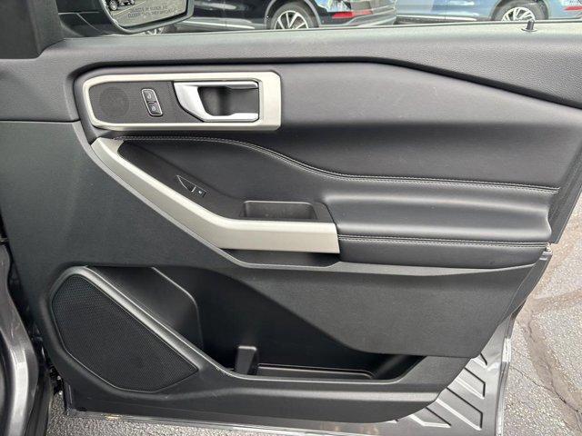 Photo of 2023 Carbonized Gray Ford Explorer