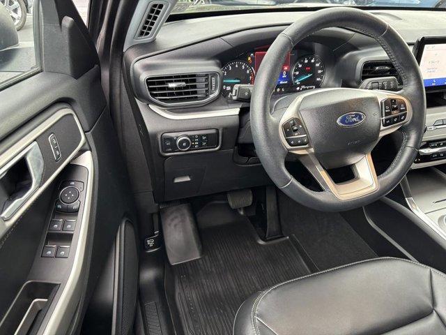 Photo of 2023 Carbonized Gray Ford Explorer