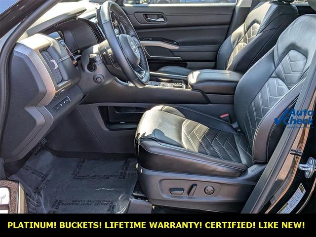 Photo of 2023 Black Nissan Pathfinder