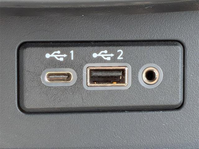 Photo of 2023 Black Nissan Murano