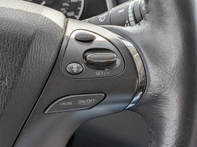 Photo of 2023 Black Nissan Murano