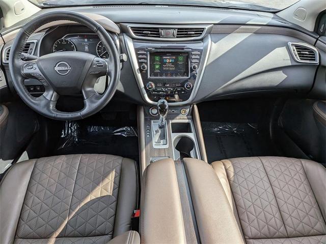 Photo of 2023 Black Nissan Murano