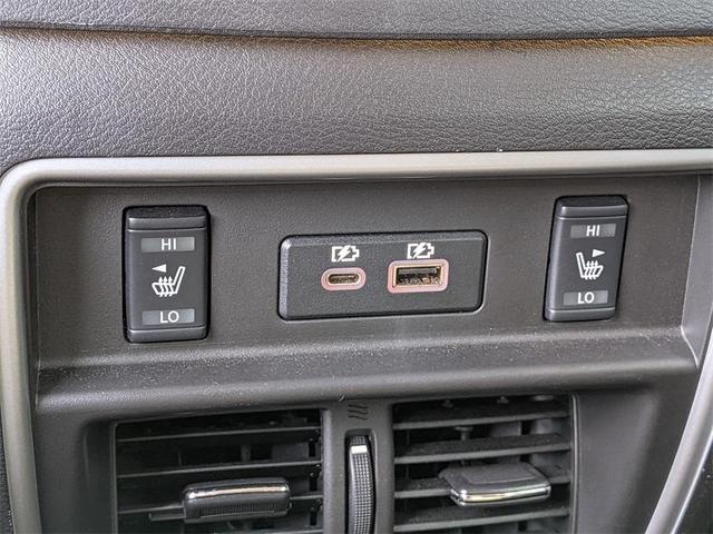 Photo of 2023 Black Nissan Murano