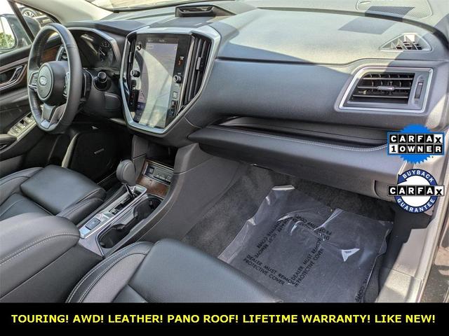 Photo of 2024 Crystal Black Silica Subaru Ascent