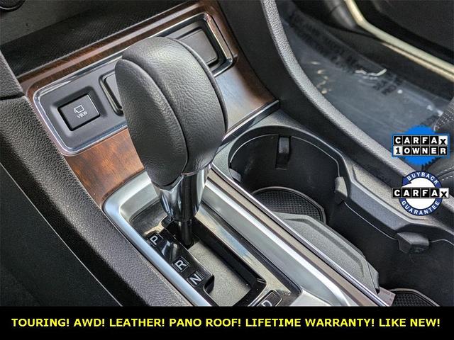 Photo of 2024 Crystal Black Silica Subaru Ascent