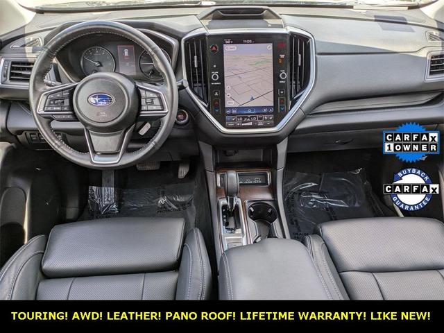 Photo of 2024 Crystal Black Silica Subaru Ascent