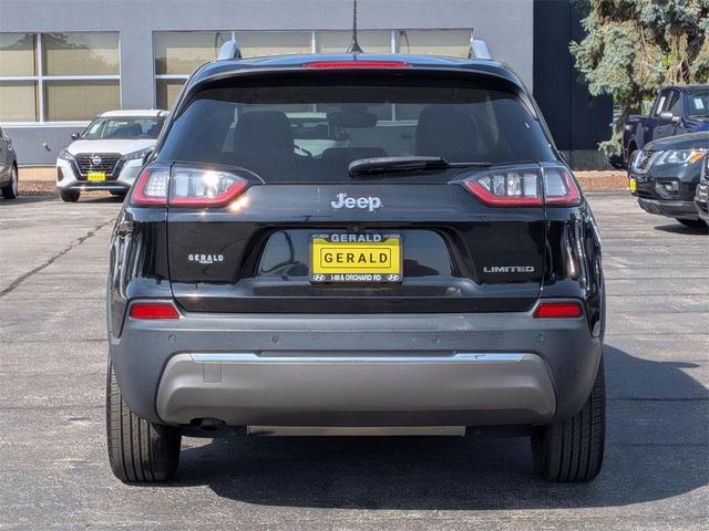 Photo of 2019 Diamond Black Jeep Cherokee