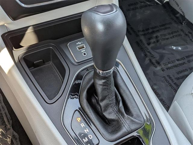 Photo of 2019 Diamond Black Jeep Cherokee