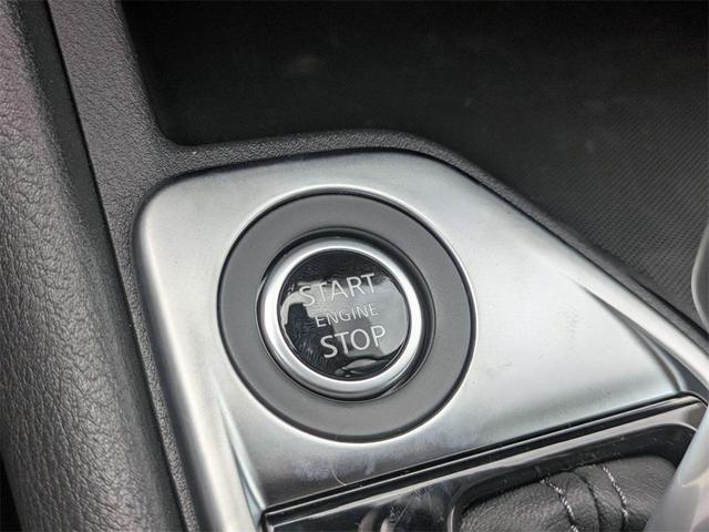Photo of 2025 Atlantic Gray M Nissan Sentra