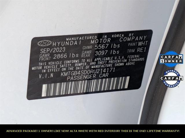 Photo of 2024 Alta White Genesis G80
