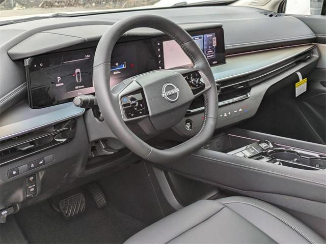 Photo of 2025 Everest White P Nissan Murano
