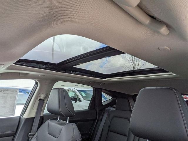 Photo of 2025 Scarlet Ember Nissan Murano