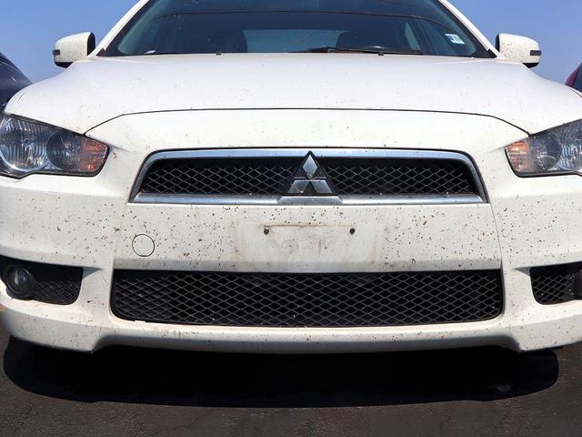 Photo of 2015 Wicked White Metallic Mitsubishi Lancer