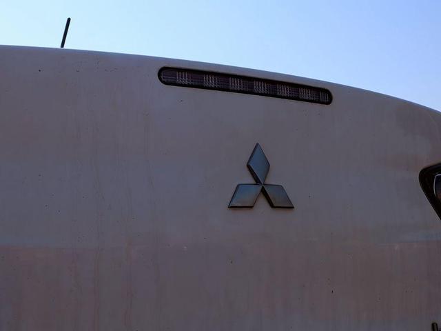 Photo of 2015 Wicked White Metallic Mitsubishi Lancer