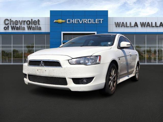 Photo of 2015 Wicked White Metallic Mitsubishi Lancer