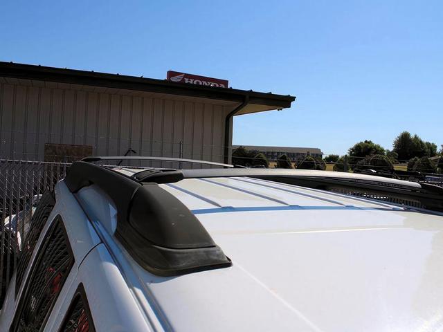 Photo of 2004 Summit White Chevrolet TrailBlazer EXT