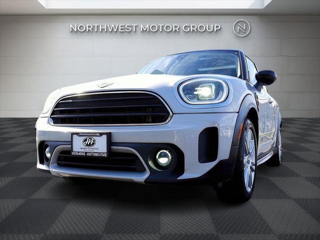 Photo of 2022 White Silver Metallic MINI Countryman