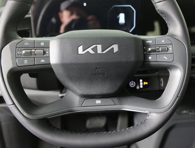 Photo of 2026 Panthera Metal Kia EV9