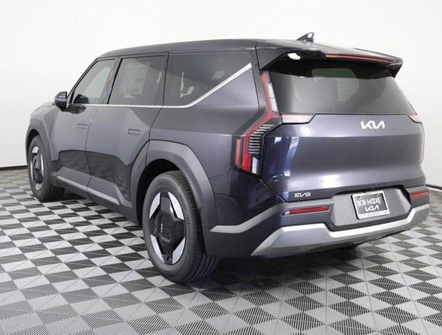 Photo of 2026 Panthera Metal Kia EV9