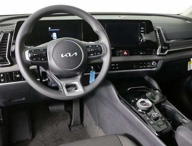 Photo of 2025 Steel Gray Kia Sportage Hybrid