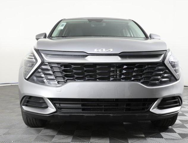 Photo of 2025 Steel Gray Kia Sportage Hybrid