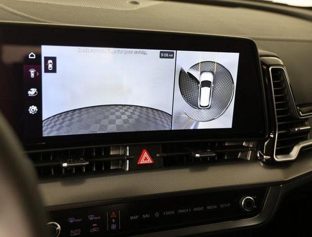 Photo of 2025 Snow White Pearl Kia Sportage Hybrid