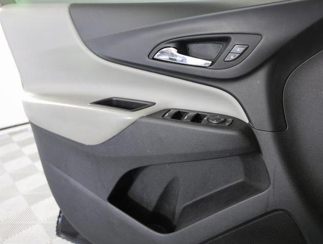 Photo of 2020 Mosaic Black Metallic Chevrolet Equinox