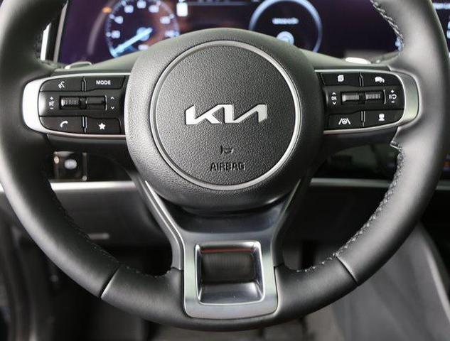 Photo of 2025 Fusion Black Kia Sportage Hybrid
