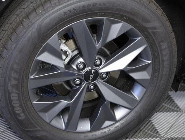 Photo of 2025 Fusion Black Kia Sportage Hybrid