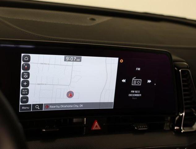 Photo of 2025 Fusion Black Kia Sportage Hybrid