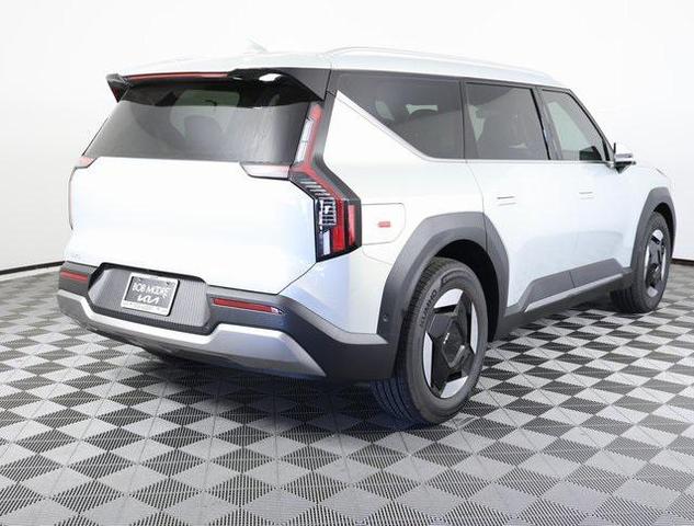 Photo of 2026 Rsl Kia EV9